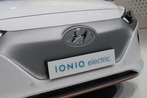 2016 Hyundai IONIQ electric