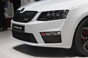 2015 Skoda Octavia RS 230