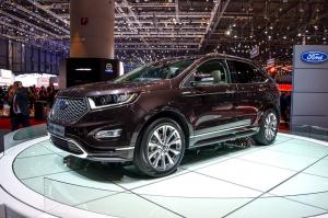 2016 Ford Vignale Edge
