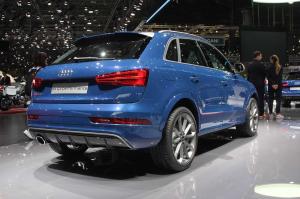 2016 Audi RS Q3 Performance