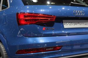 2016 Audi RS Q3 Performance
