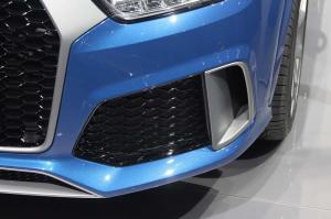 2016 Audi RS Q3 Performance