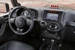 2016 Jeep Crew Chief 715 Concept