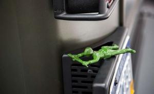 2016 Jeep Crew Chief 715 Concept