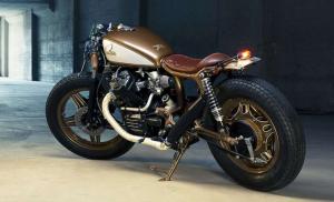 1982 Honda GL500 Silver Wing by Mokka Cycles