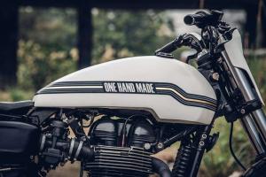 2016 Triumph Thruxton Tracker by Onehandmade