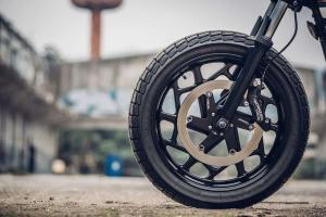 2016 Triumph Thruxton Tracker by Onehandmade