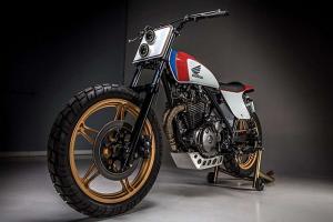 MotoRelic: трекер Honda Ascot FT500