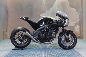 2010 Triumph Speed Triple 1050 Dark Matter by Euromotos