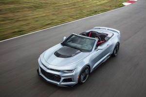 Трековая модификация Chevrolet Camaro лишилась крыши