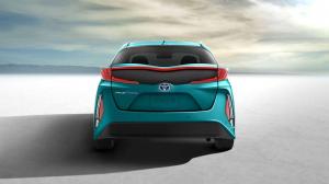 2016 Toyota Prius Prime US)