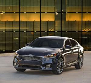 2016 Kia Cadenza US)