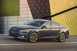 2016 Kia Cadenza US)