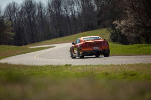 2016 Nissan GT-R US)