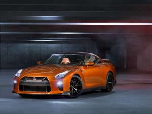 2016 Nissan GT-R US)