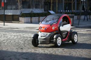 2016 Nissan New Mobility Concept