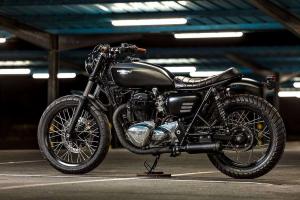 2002 Kawasaki W650 by Macco Motors