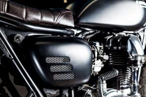 2002 Kawasaki W650 by Macco Motors