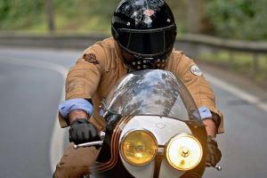 2016 Moto Guzzi Le Man by Ton-Up Garage