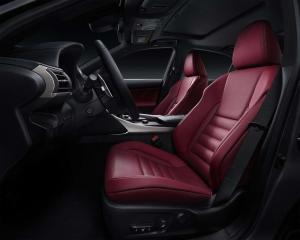 2016 Lexus IS200t F-Sport