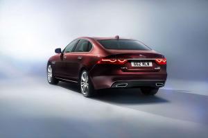 2016 Jaguar XF L