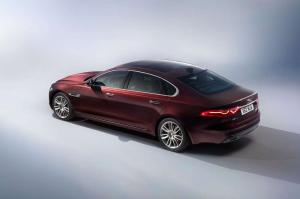 2016 Jaguar XF L