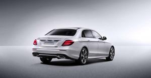 2016 Mercedes-Benz E320 L 4Matic AMG Line
