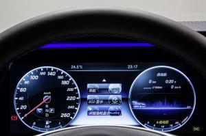 2016 Mercedes-Benz E320 L 4Matic Exclusive Line