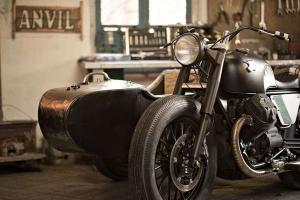2016 Moto Guzzi V9 Raise Hell by Anvil Motociclette