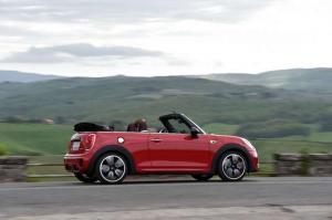 2016 Mini John Cooper Works Cabrio