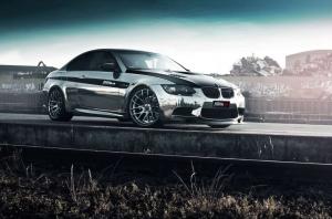 Официально представлено хромированное купе BMW M3 Coupe by Fostla