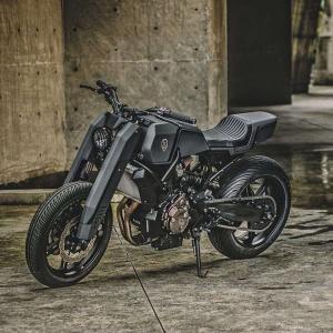 2016 Yamaha MT-07 Onyx Blade by Rough Crafts