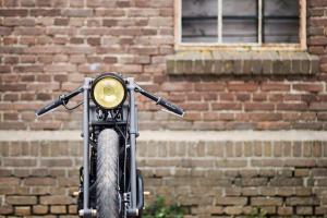2016 Yamaha XT550 by Maarten Poodt