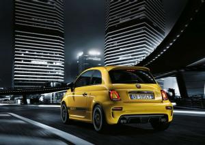 2016 Abarth 595 Competizione