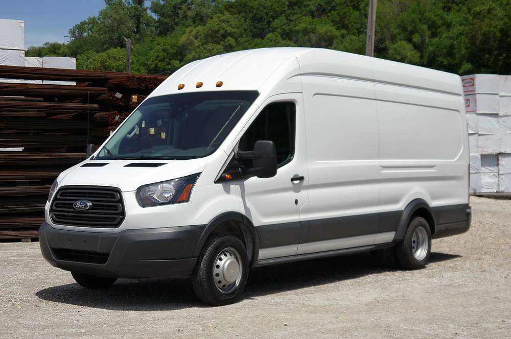 Ford Transit: обновленный флагман