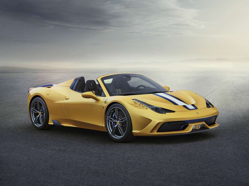Ferrari представляет самую мощную модель в кузове кабриолет