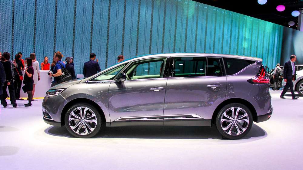 Рено 5 поколение. Рено Еспасе 5. Рено Эспейс 5. Рено Эспейс 2023. Renault Espace 5 поколения.