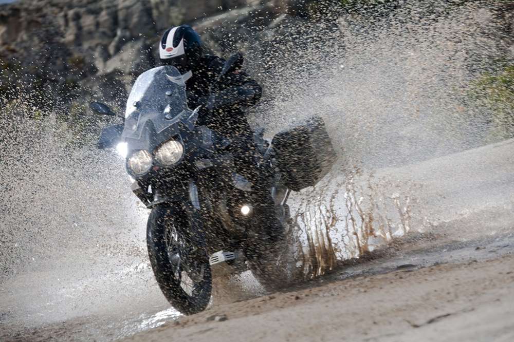 Новинка от Moto Guzzi - Stelvio 1200 8V NTX 2015