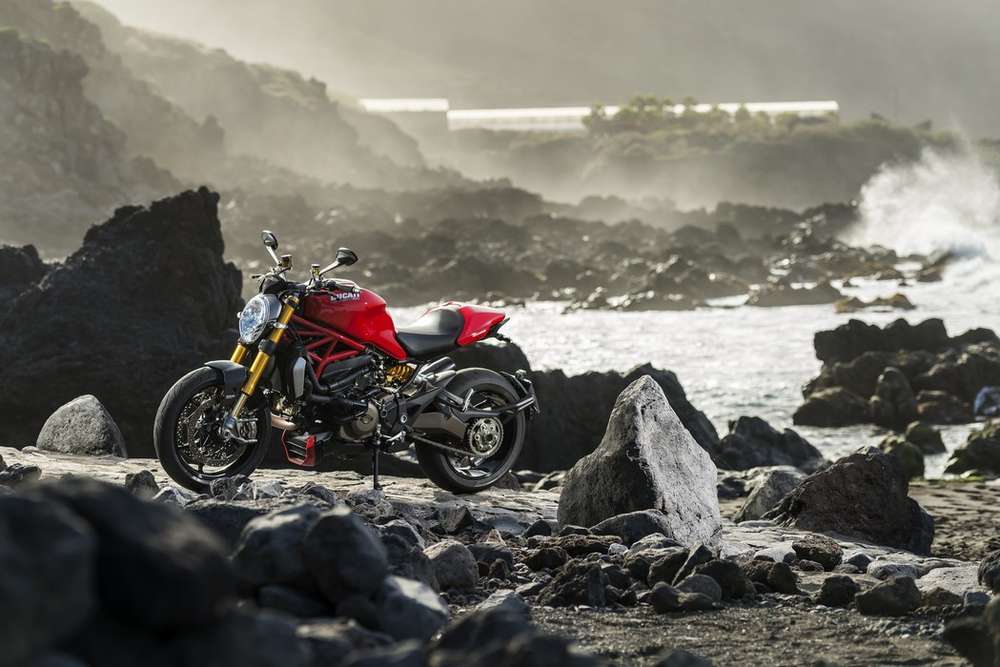 Мотоцикл Ducati море загрузить