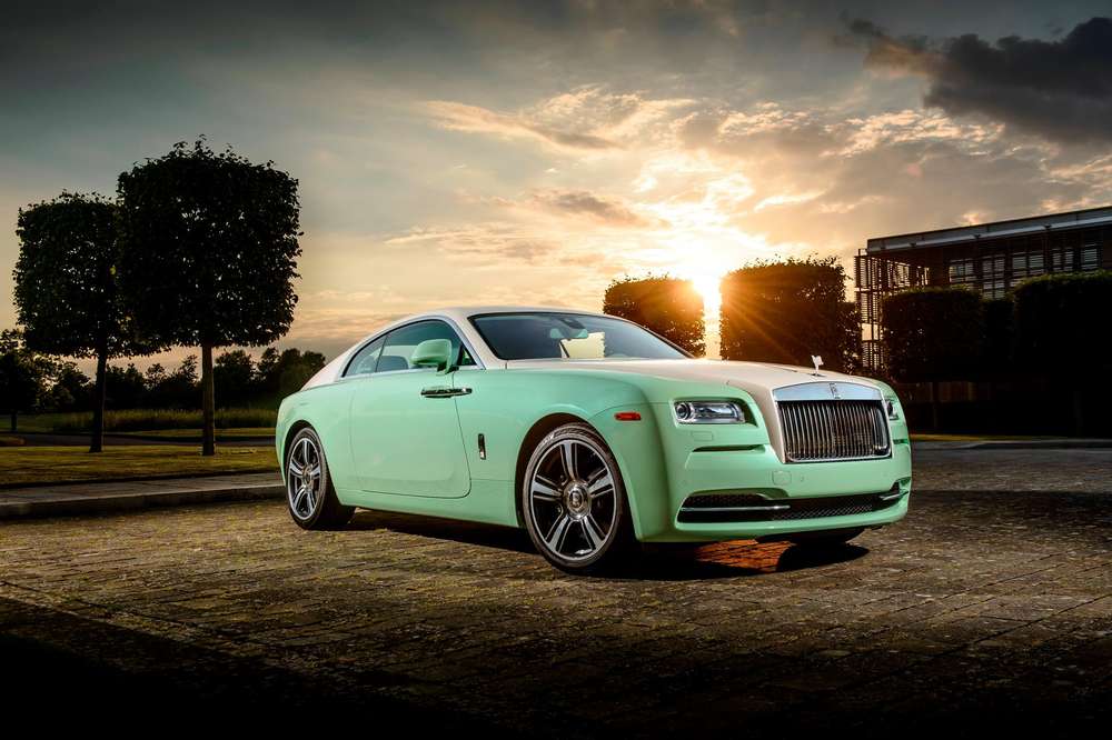 Rolls-Royce показал эксклюзивное купе Wraith, сделанное по спецзаказу