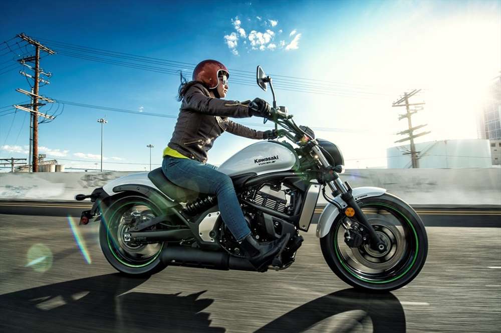 Kawasaki представляет круизер Vulсan S 2015