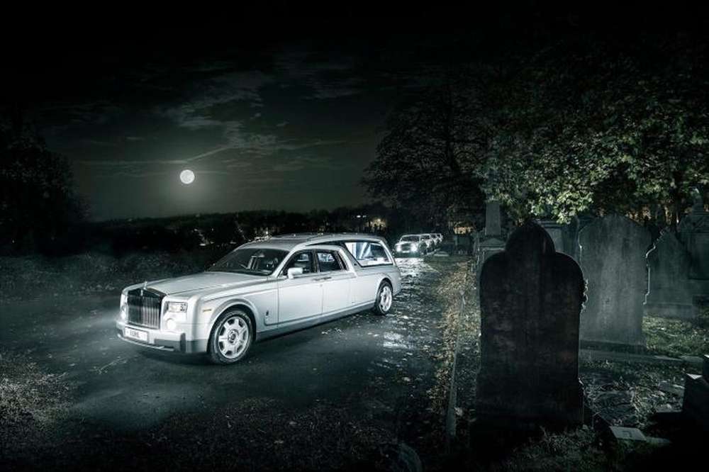 Rolls-Royce Phantom Hearse: катафалк от Biemme Special