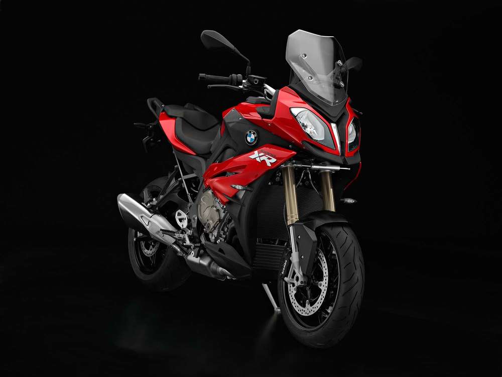 BMW S1000XR 2015: новый турист