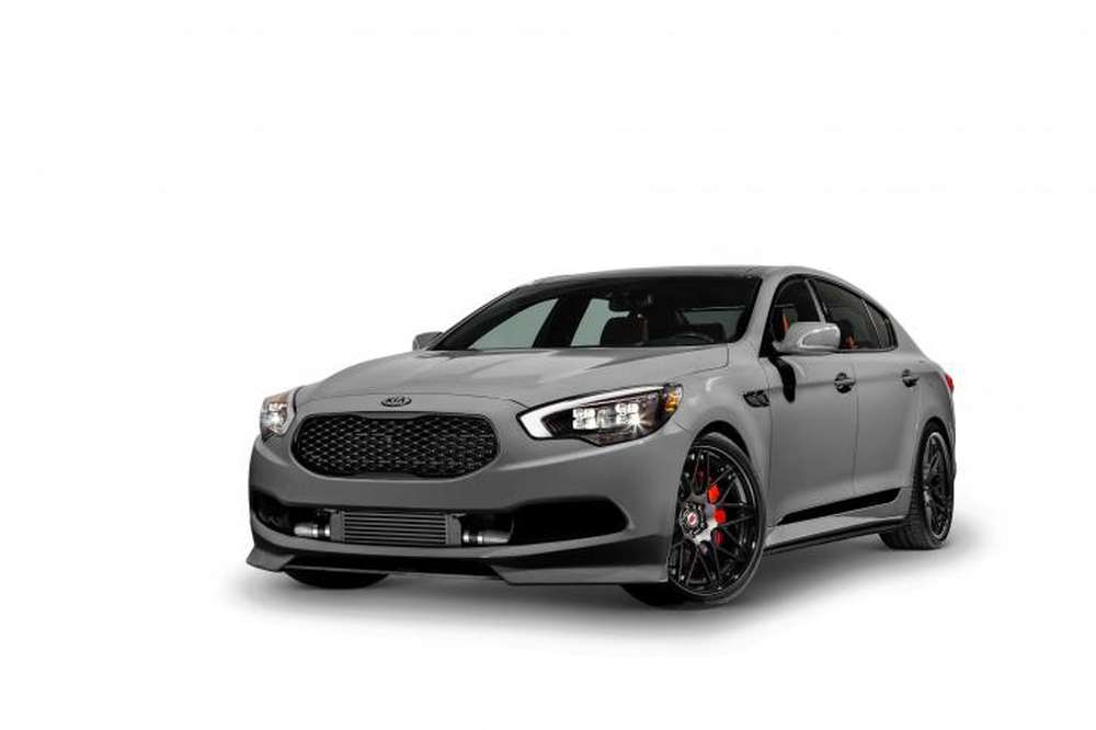 На SEMA 2014 Kia показала «заряженный» седан K900