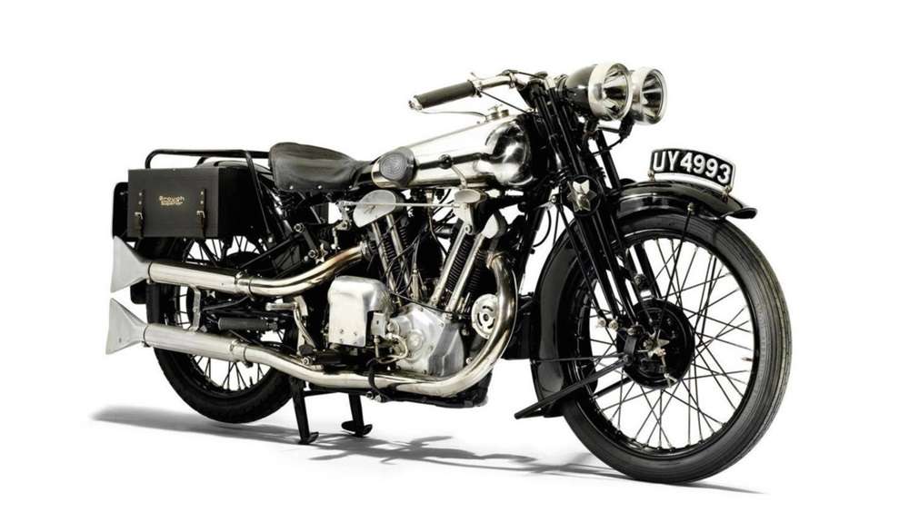 На аукционе Bonhams выставят на торги старинный мотоцикл Brough Superior