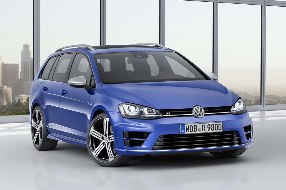 VW Golf R: теперь и в кузове универсал