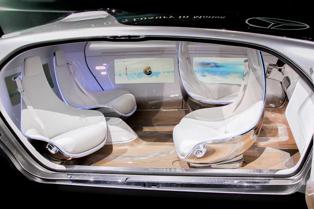 Mercedes Benz f 015 Luxury