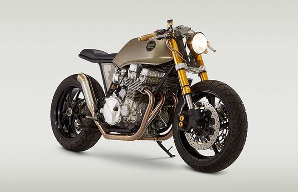 Honda CB750: кафе рейсер от Classified Moto