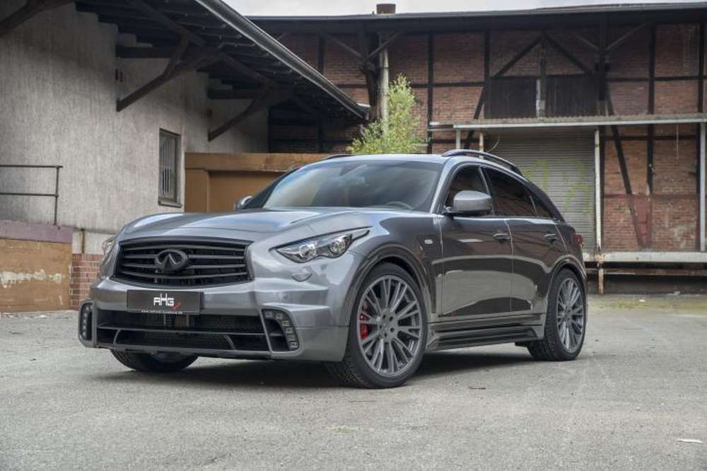 Infiniti QX70 закатили в ателье AHG-Sports