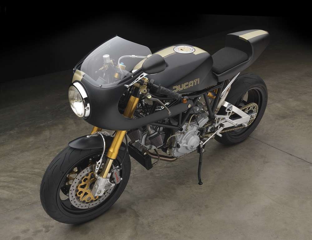 Moto Studio DB900: кафе-рейсер от Moto Studio